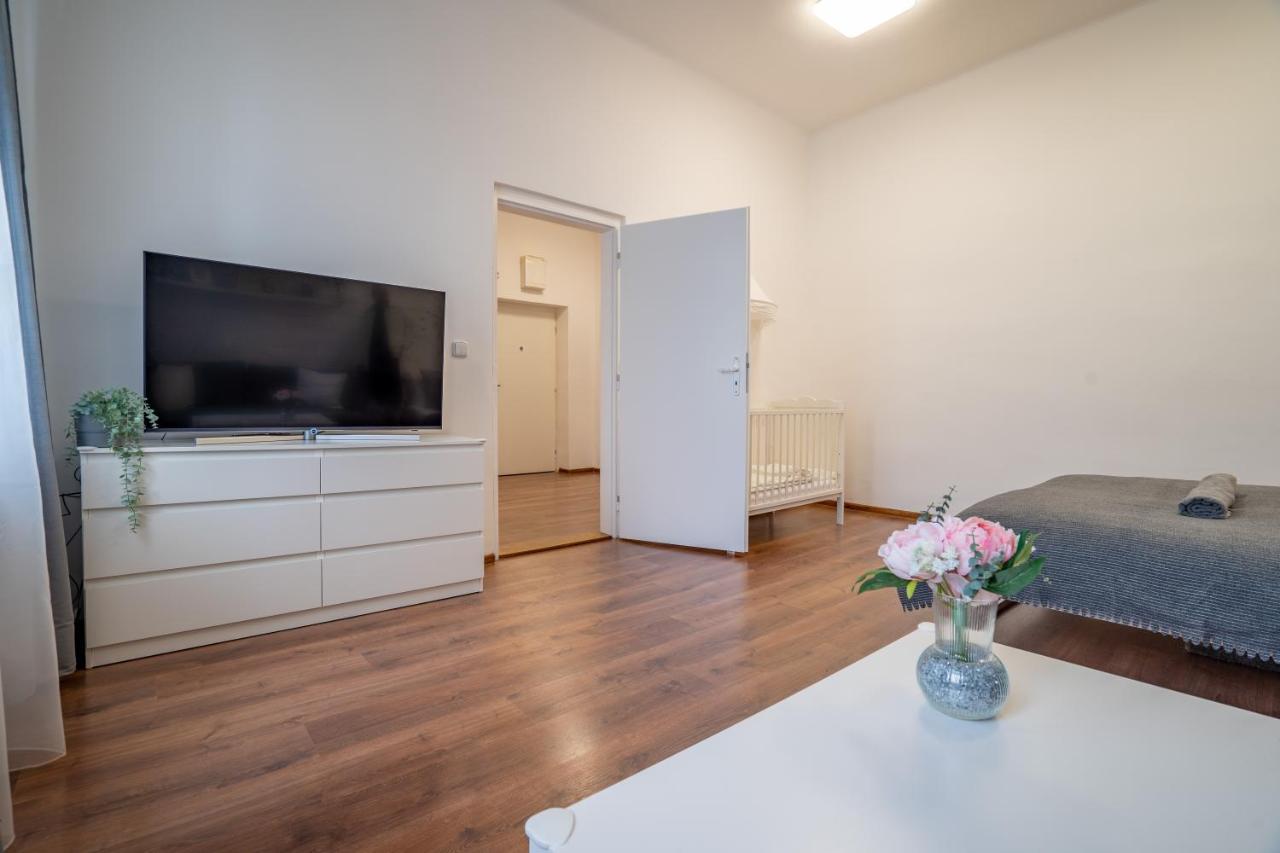 Family Apartment Οστράβα Εξωτερικό φωτογραφία