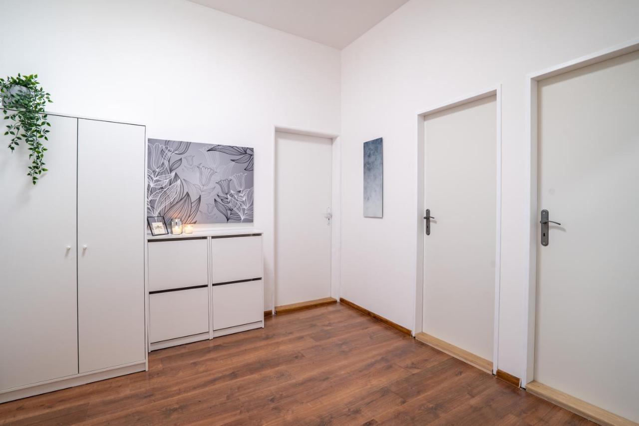 Family Apartment Οστράβα Εξωτερικό φωτογραφία